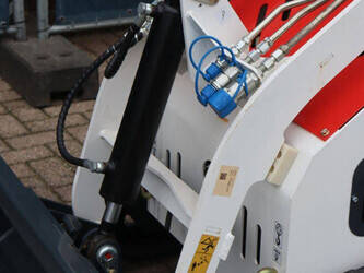 2025-machpro-mp-s300-1393611-44241096