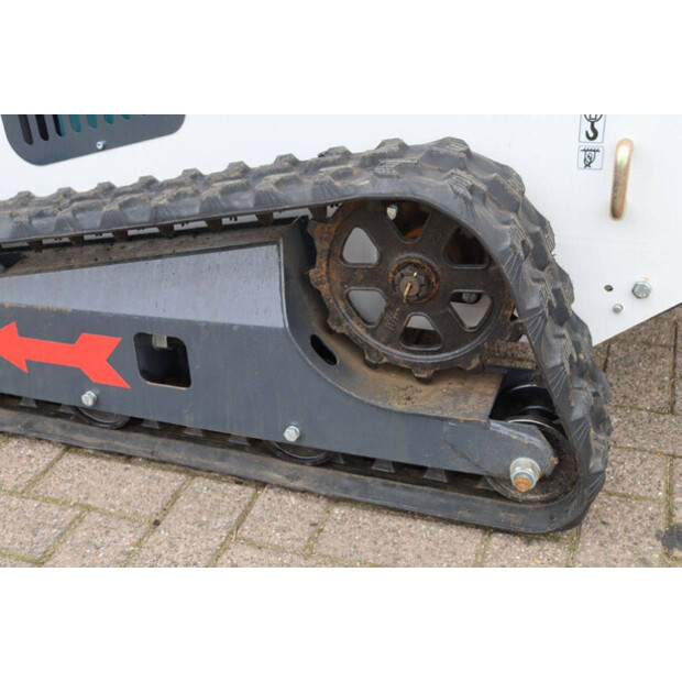 2025 ماك برو MP-S300-44241101