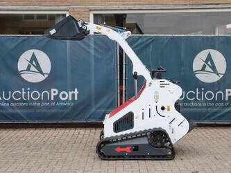 2025-machpro-mp-s300-1393611-44241112