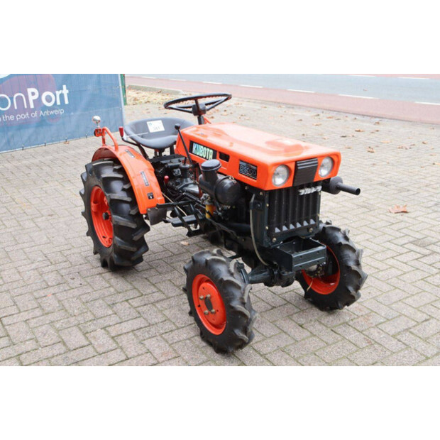 KUBOTA B5000-44241138
