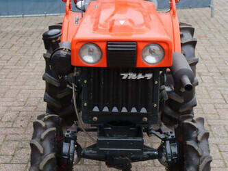 kubota-b5000-1393613-44241140