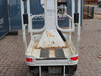 2014-jlg-1230es-1393614-44241210