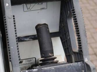 2014-jlg-1230es-1393614-44241221