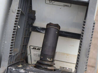 2014-jlg-1230es-1393614-44241223