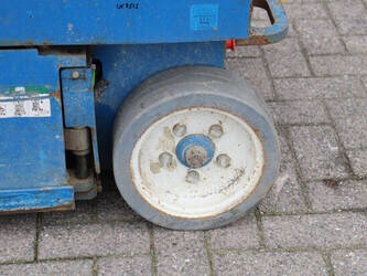 2012-skyjack-sjiii-3219-1393619-44241433