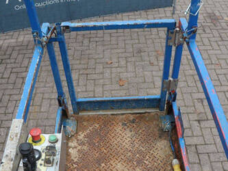 2012-skyjack-sjiii-3219-1393619-44241439