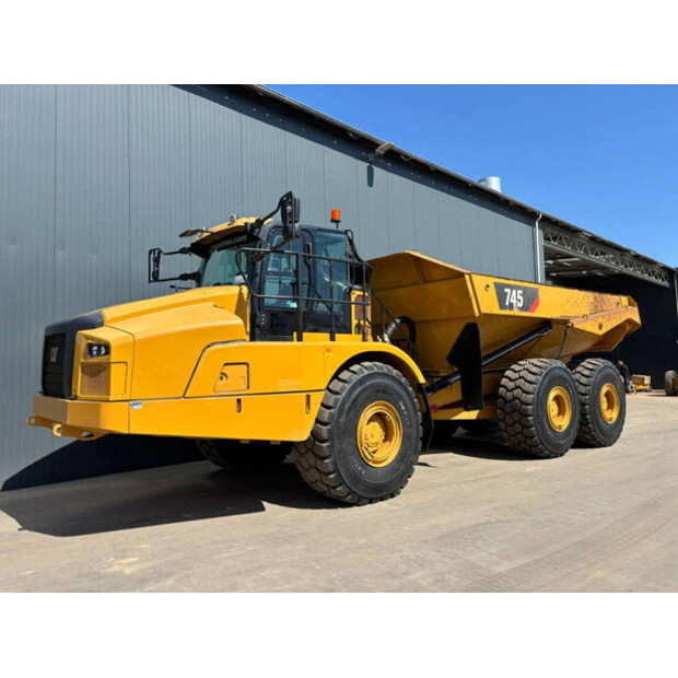 2018 Caterpillar 745-44241451