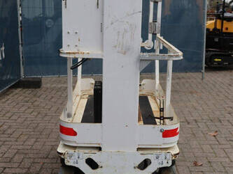 2014-jlg-1230es-1393621-44241494