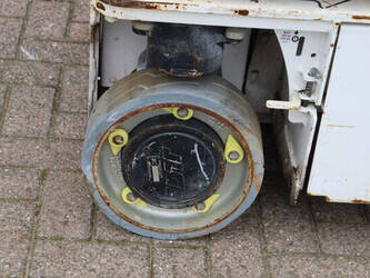 2014-jlg-1230es-1393621-44241496