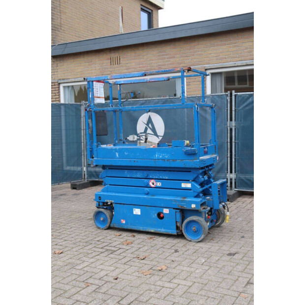 2012 SkyJack SJIII-3219-44241895