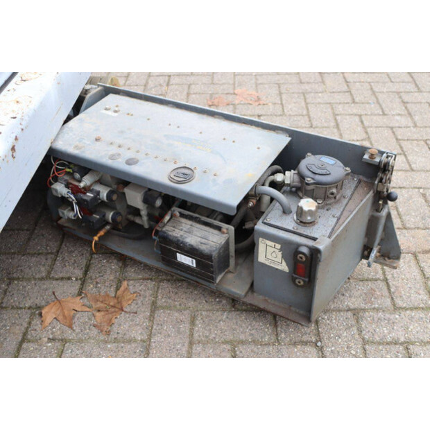 2016 SkyJack SJIII-3219-44241990