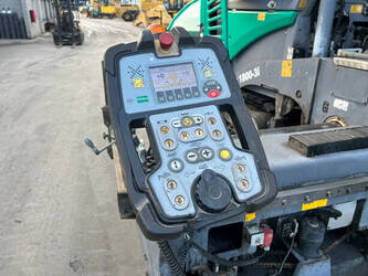 2015-vogele-super-1800-3i-1393635-44242184