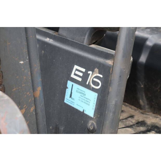 1999 ليندي E16-44242391