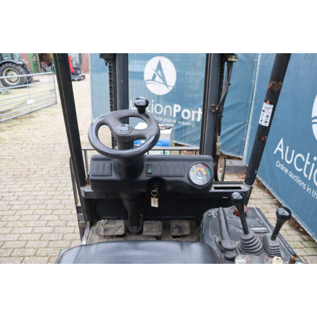 1999 ليندي E16-44242396