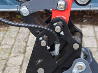 2025-landward-xt180-44242459