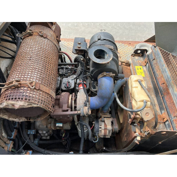 2006 بوماج BW24R-44242569