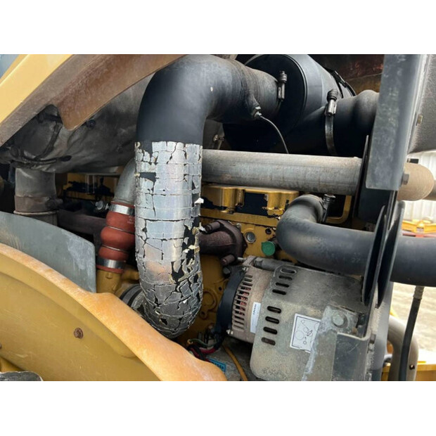 2011 Caterpillar CP76-44242673