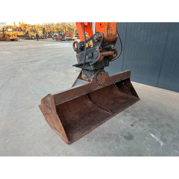 2010 Doosan DX170W-44243057