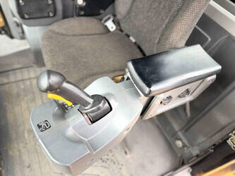 2014-caterpillar-966m-xe-1393655-44243423