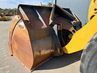 2018-caterpillar-972m-1393657-44243552