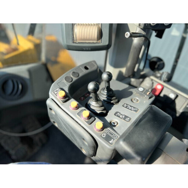 2018 كاتربيلر 972M-44243583