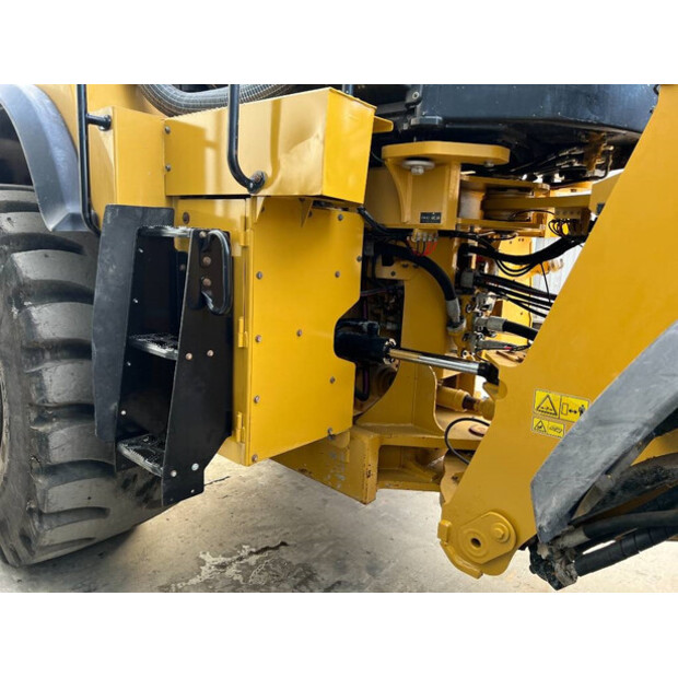 2018 Caterpillar 980M-44243626