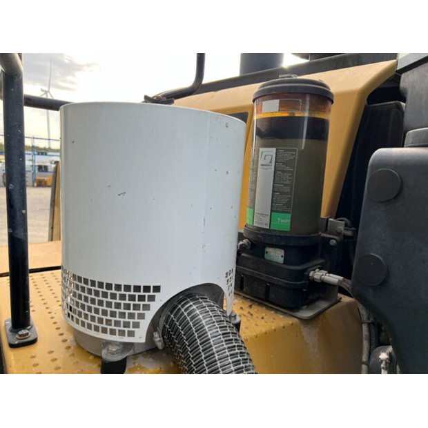 2018 Caterpillar 980M-44243628