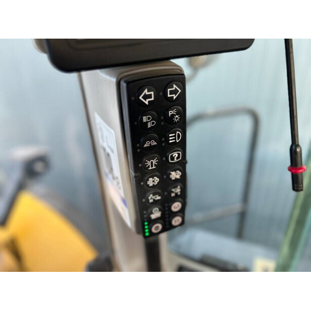 2018 Caterpillar 980M-44243652