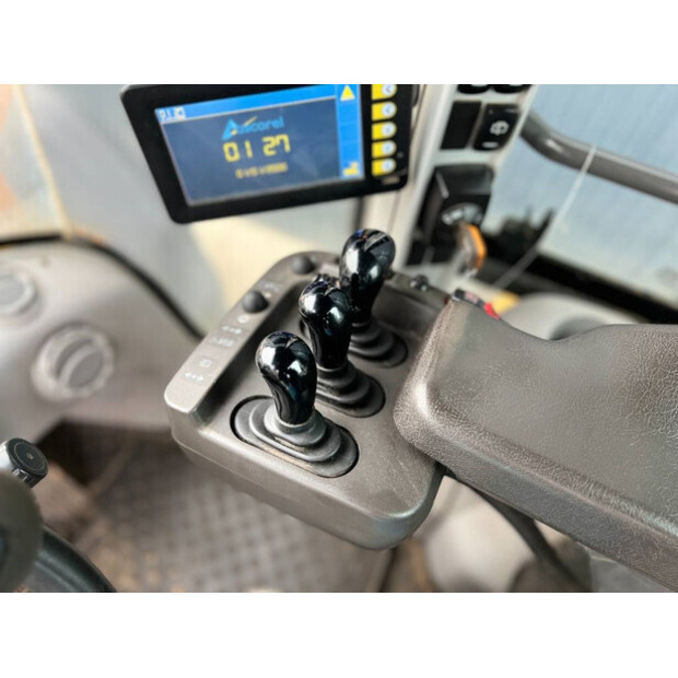 2017 Volvo L120H-44243727