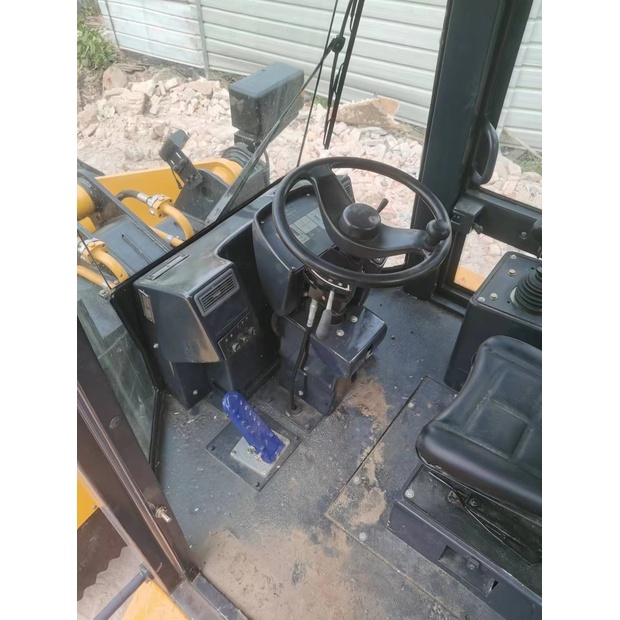 2023 ليوكونج 835-44244241