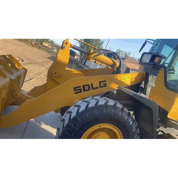 2023 SDLG LG936L-44244343