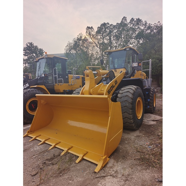 2023 SDLG LG956F-44244365