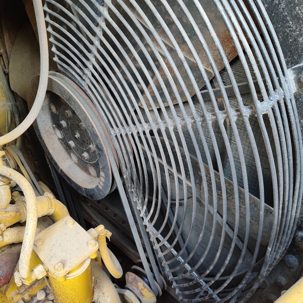 2023 كاتربيلر D8R-44244651