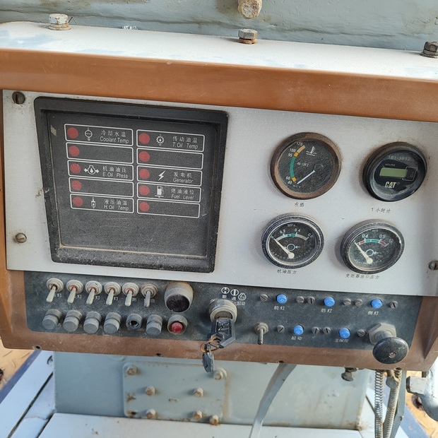 2023 كاتربيلر D8R-44244653