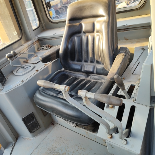 2023 كاتربيلر D8R-44244654