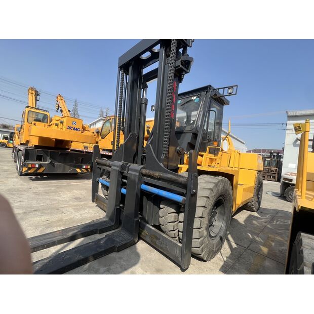 2022 TCM FD230-3-44244937