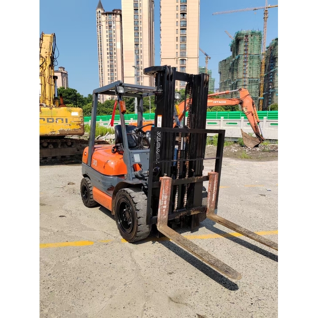 2023 Toyota FD25-44244981