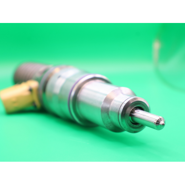 Injectors Volvo Refurbished Part No.: 20584347, 85020428, 22479124, 20584346, BEBE4D45001-44245399