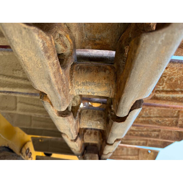 2013 Caterpillar D6T LGP-44245597