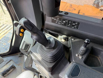 2020-caterpillar-d6xe-1393712-44245625