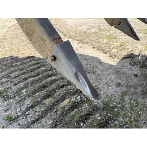 2020 Caterpillar D6XE-44245639