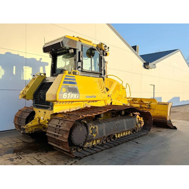 2017 Komatsu D61PXI-24-44245685