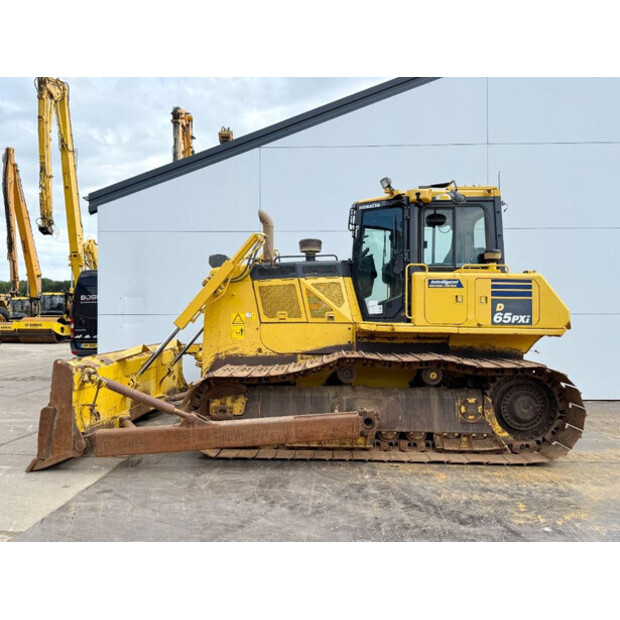 2017 Komatsu D65PXi-18-44245725
