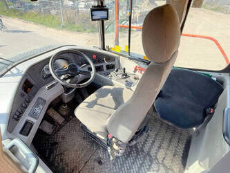 2017-volvo-a60h-1393717-44245799