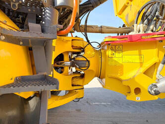 2017-volvo-a60h-1393718-44245849