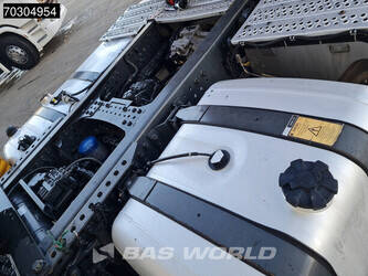 2019-mercedes-benz-actros-1848-1393721-44246296