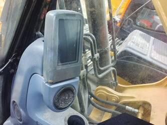 2020-caterpillar-325d-1393732-44246495