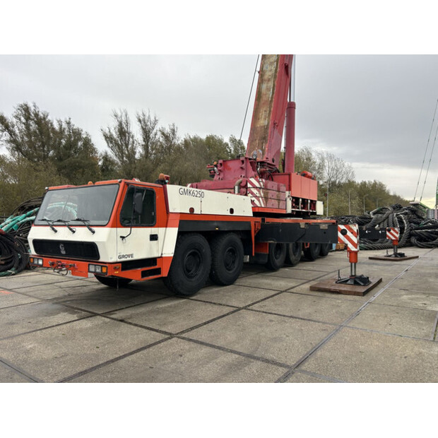 1998 جروف GMK6250-44246860