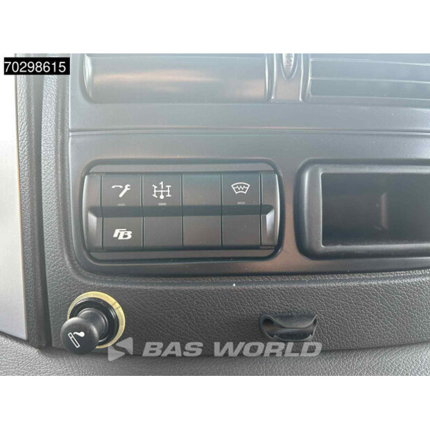 2023 Mercedes-Benz Atego 1324-44247085