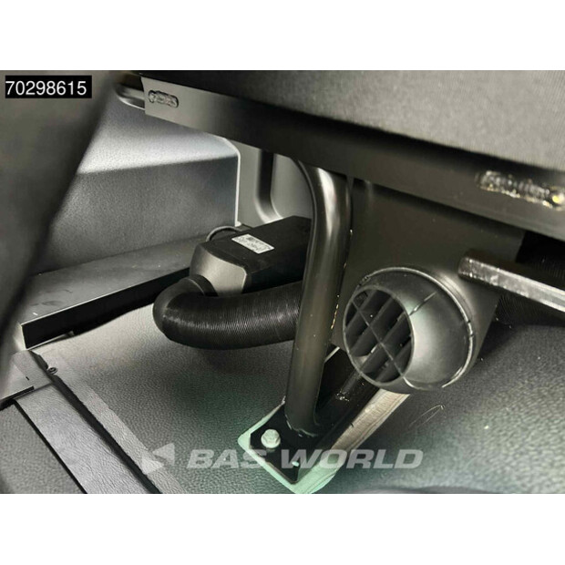 2023 Mercedes-Benz Atego 1324-44247091